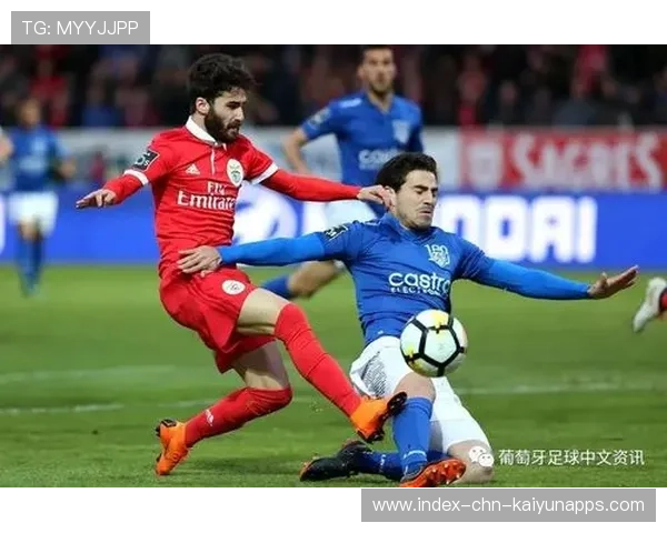 欧洲足球联赛冠军争夺陷入白热化，各队争分夺秒，欧洲足球俱乐部冠军联赛